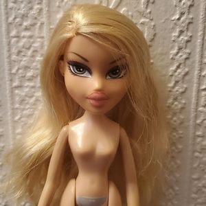 Bratz doll 2 reserved